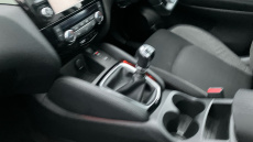 Nissan Qashqai 1.2 DiG-T N-Connecta 5dr Petrol Hatchback